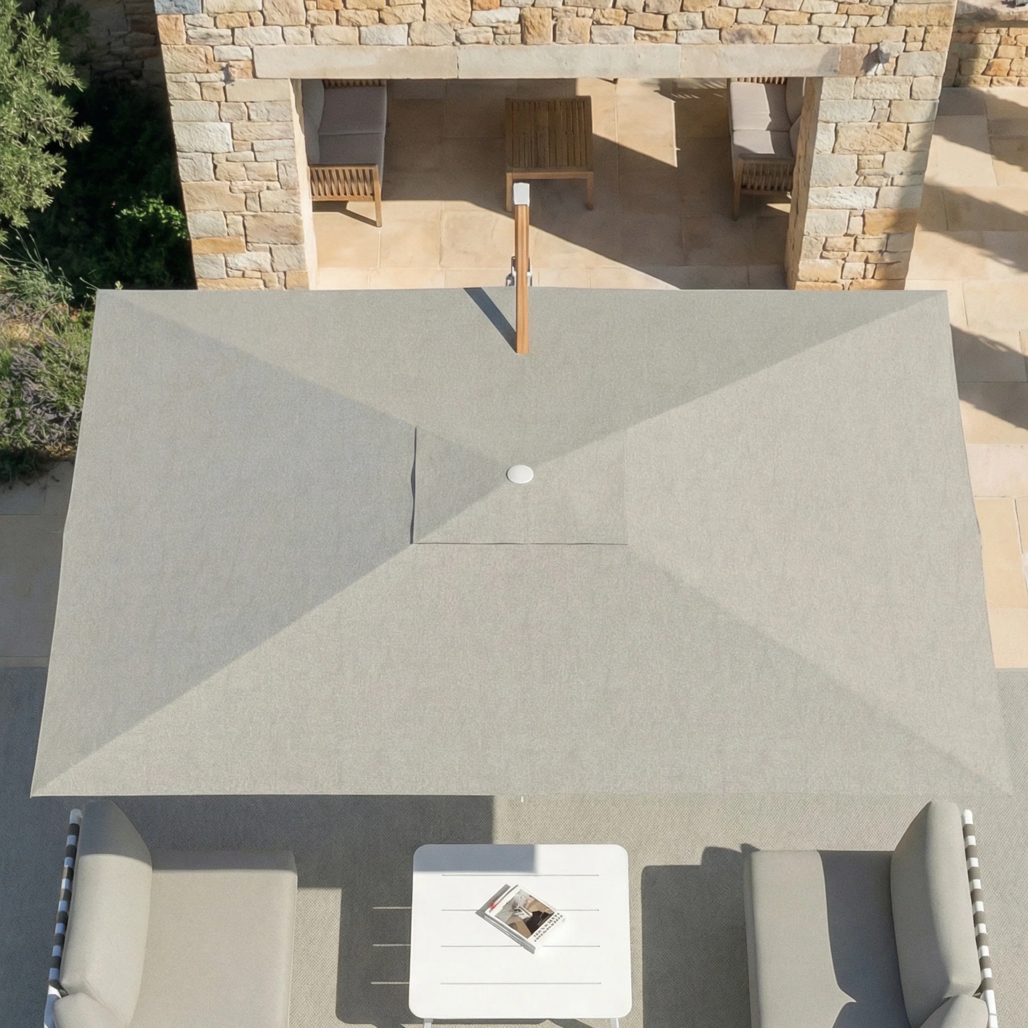 Parasol professionnel décentré Elyra (3x4m) - Image 154
