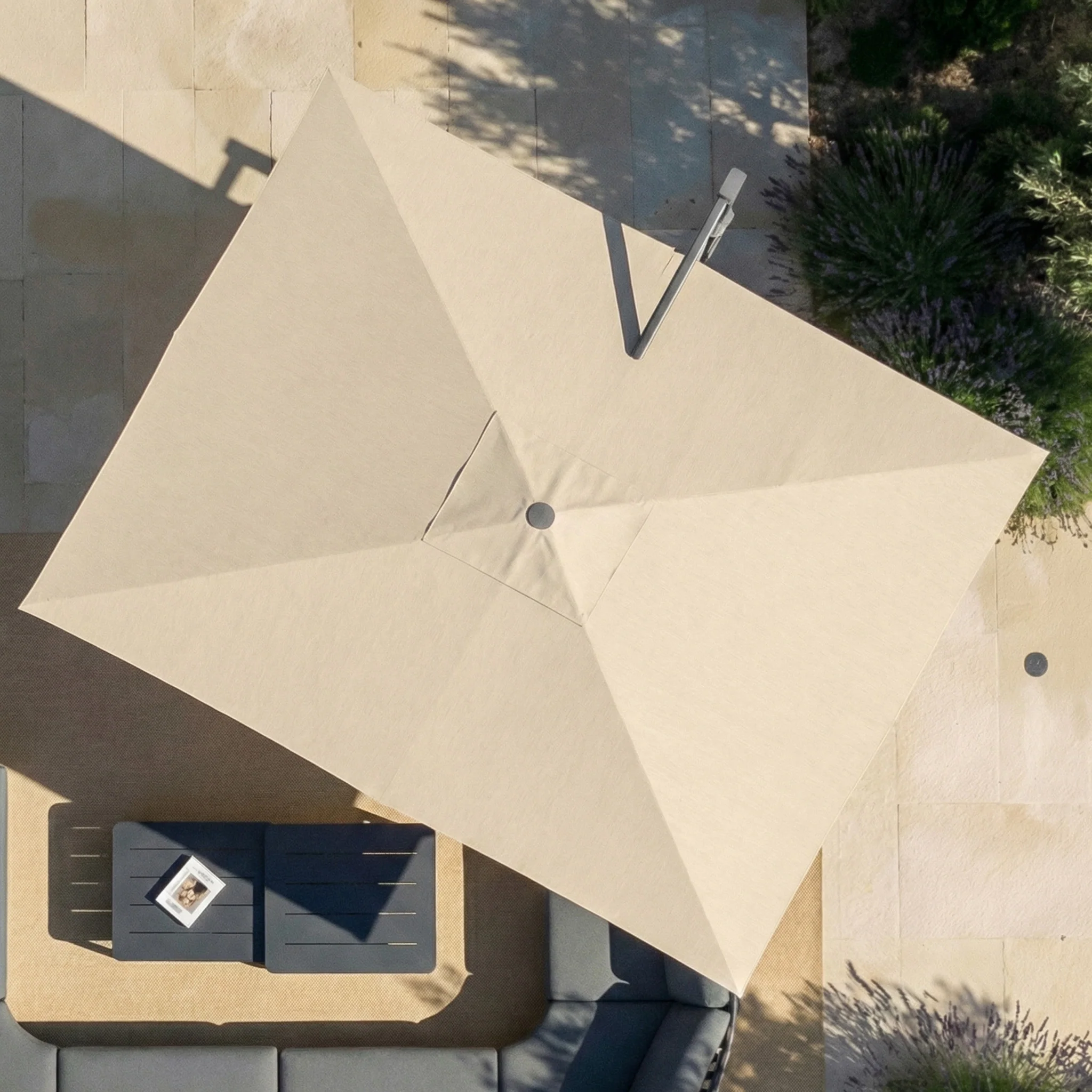 Parasol professionnel décentré Elyra (3x4m) - Image 214