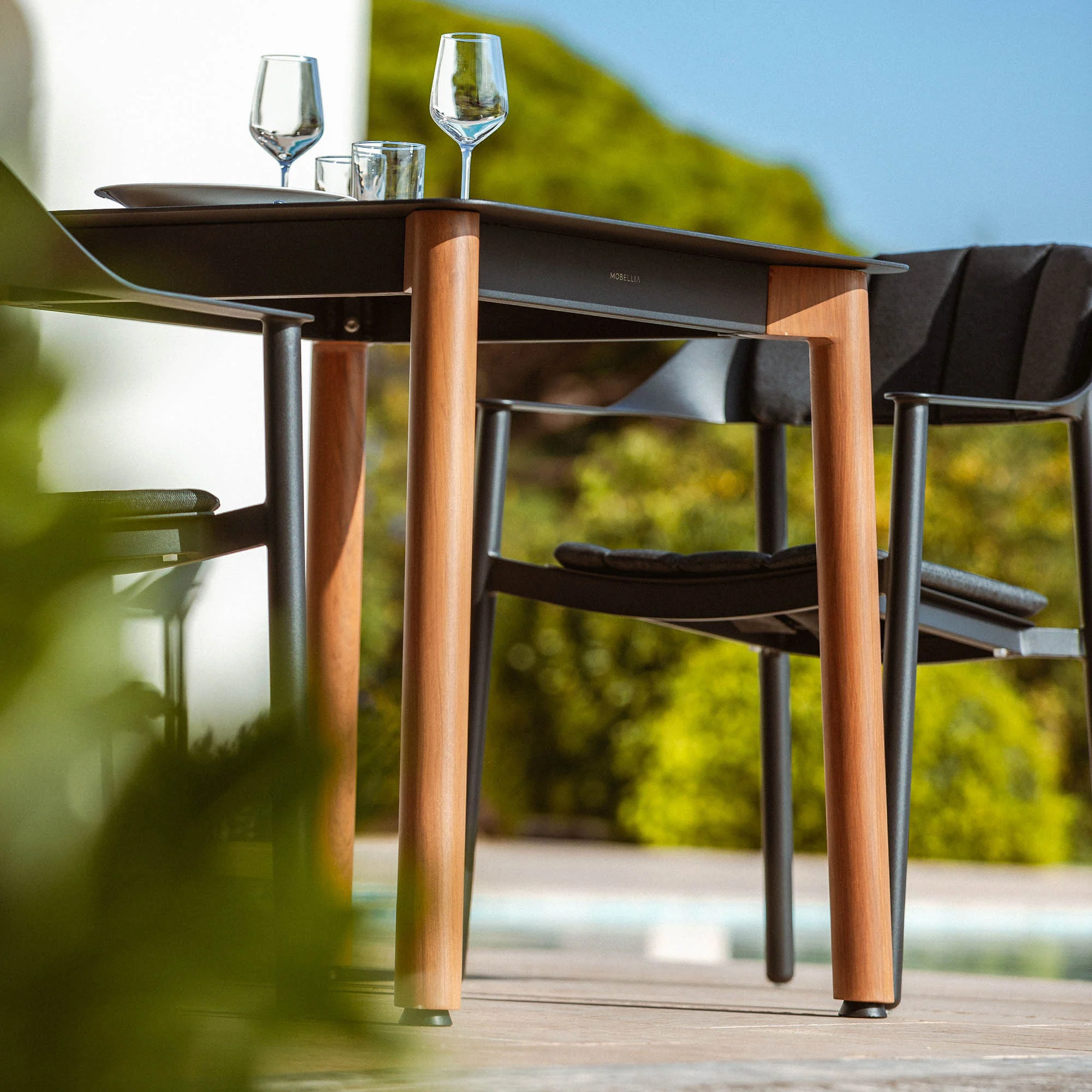 Table de jardin carrée 4 places Monte Carlo en aluminium 76X76 cm - Image 11