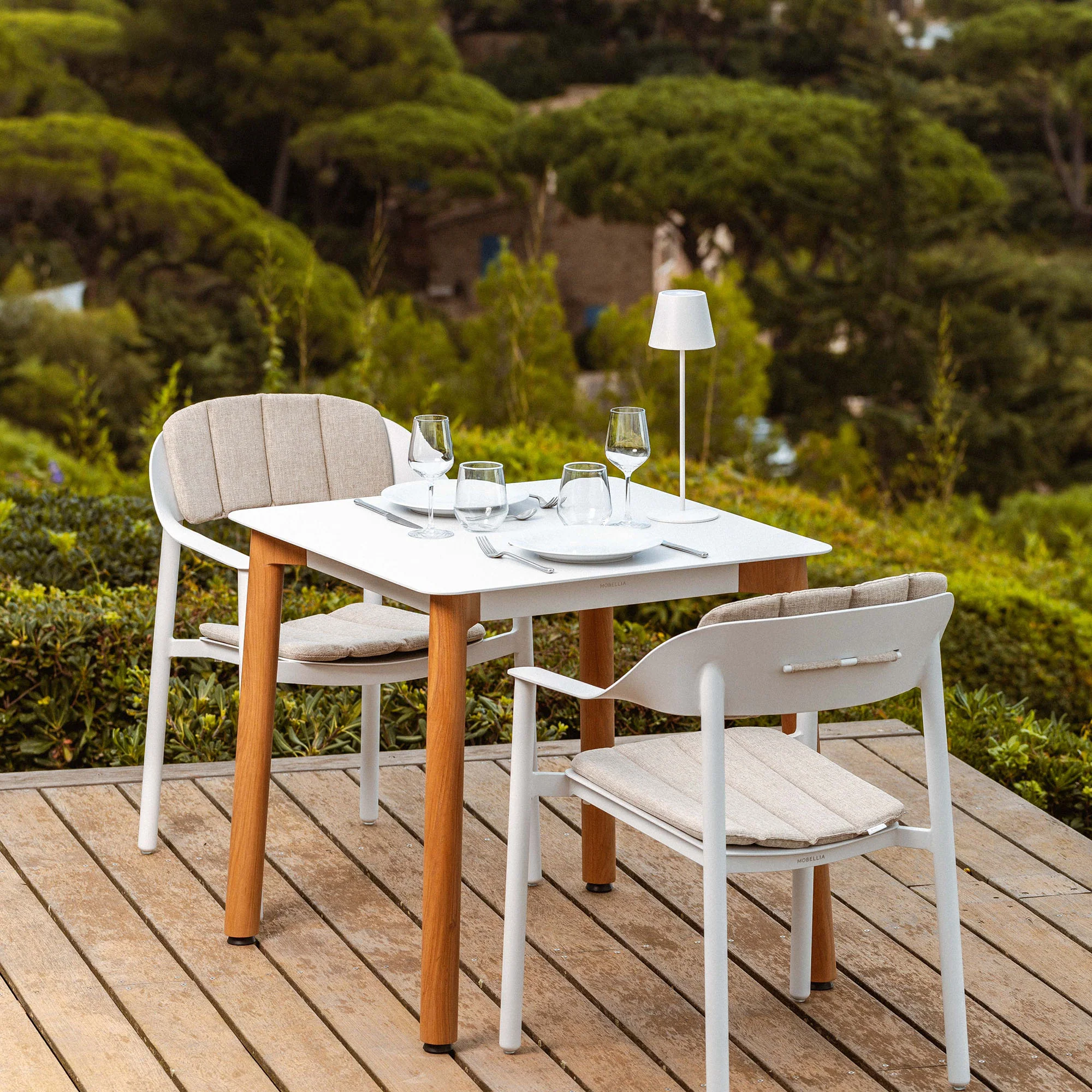Table de jardin carrée 4 places Monte Carlo en aluminium 76X76 cm - Image 3