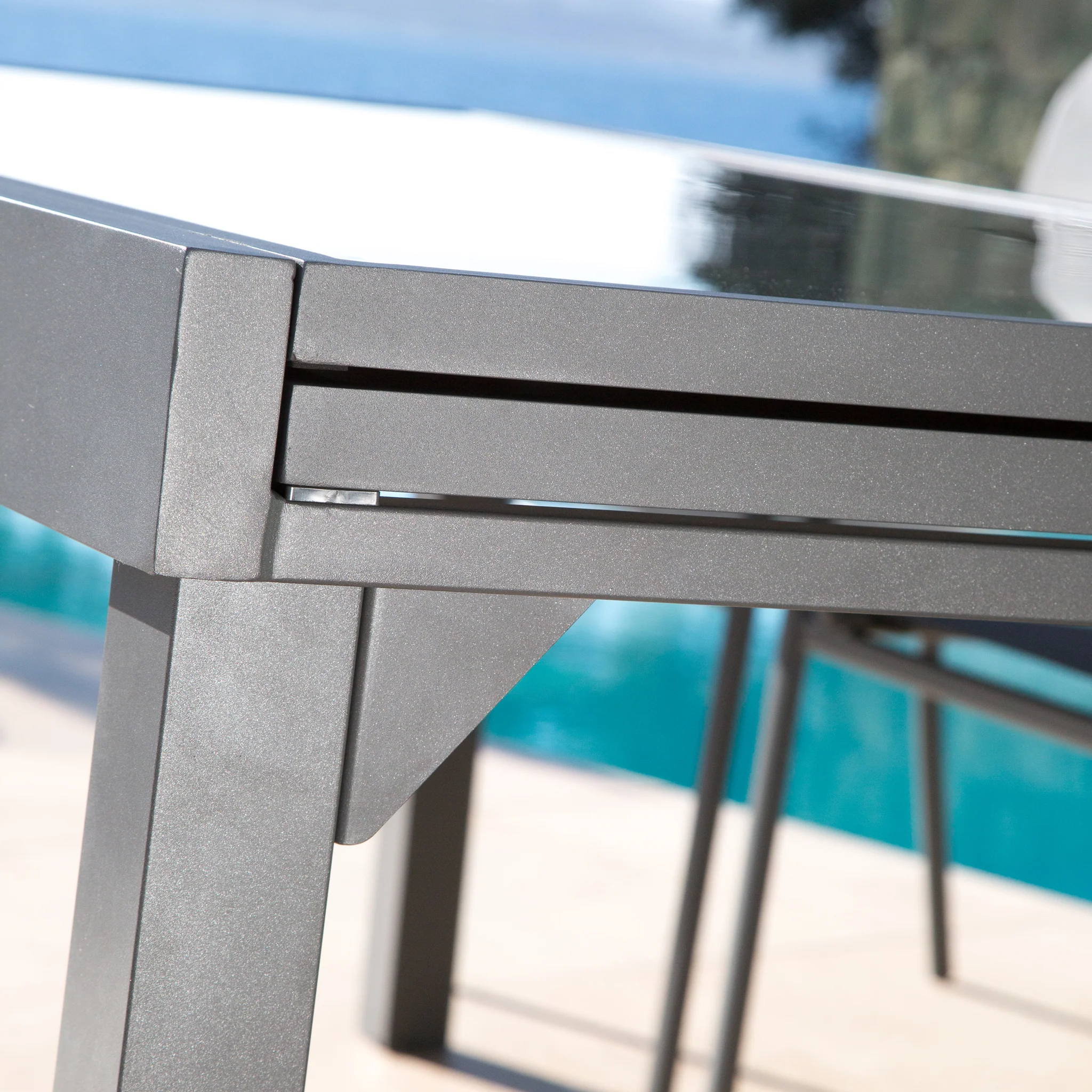 Table de jardin extensible 12 places en verre Murano (320 x 100 cm) - Image 8