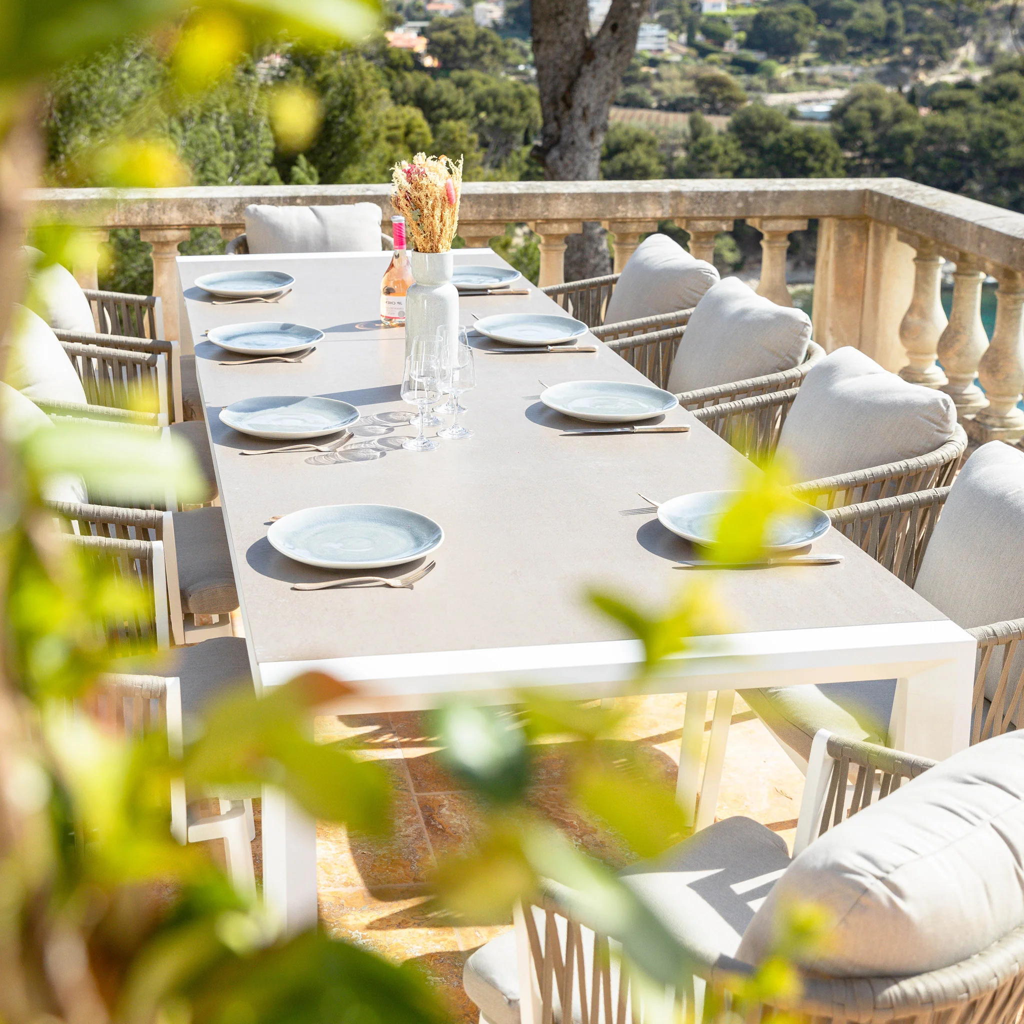 Table de jardin extensible 10 places aluminium Amalfi  (180/240x96cm) - Image 13