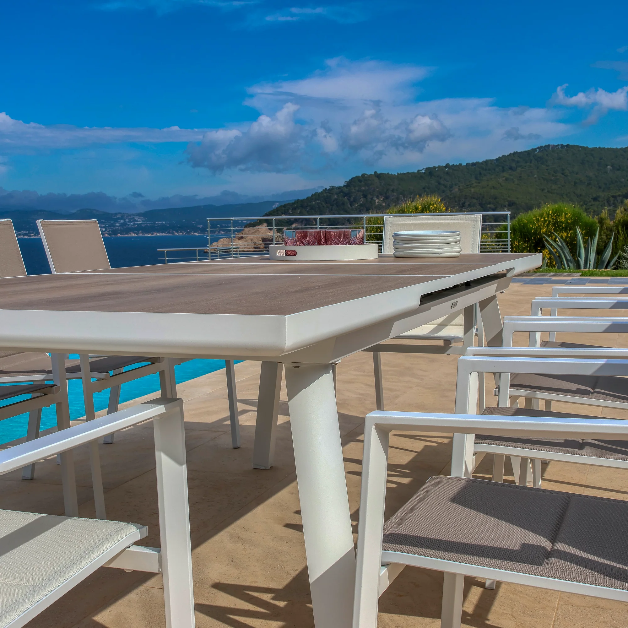 Table de jardin extensible automatique 10 places Aluminium Amalfi - (200/260X96) - Image 6