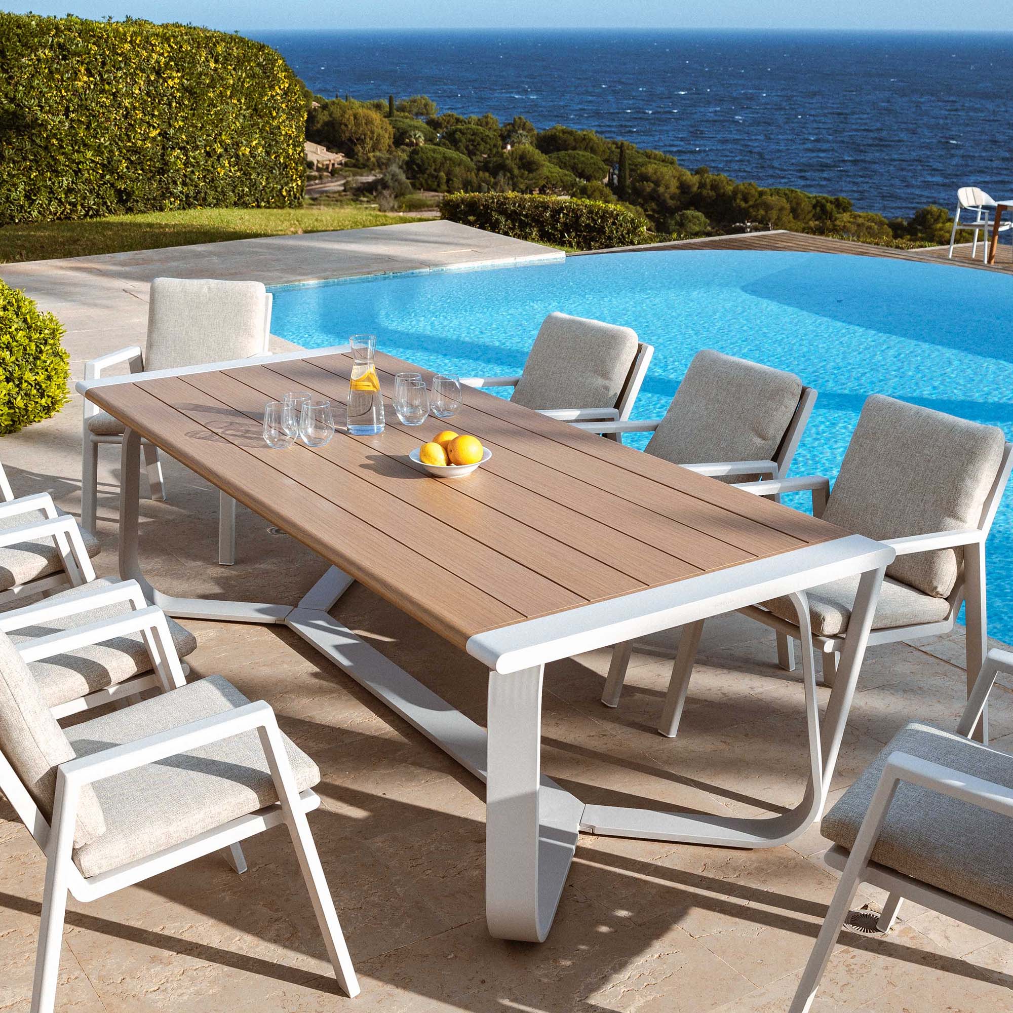 Table de jardin rectangulaire 10 places Long Beach en aluminium 240x100 cm