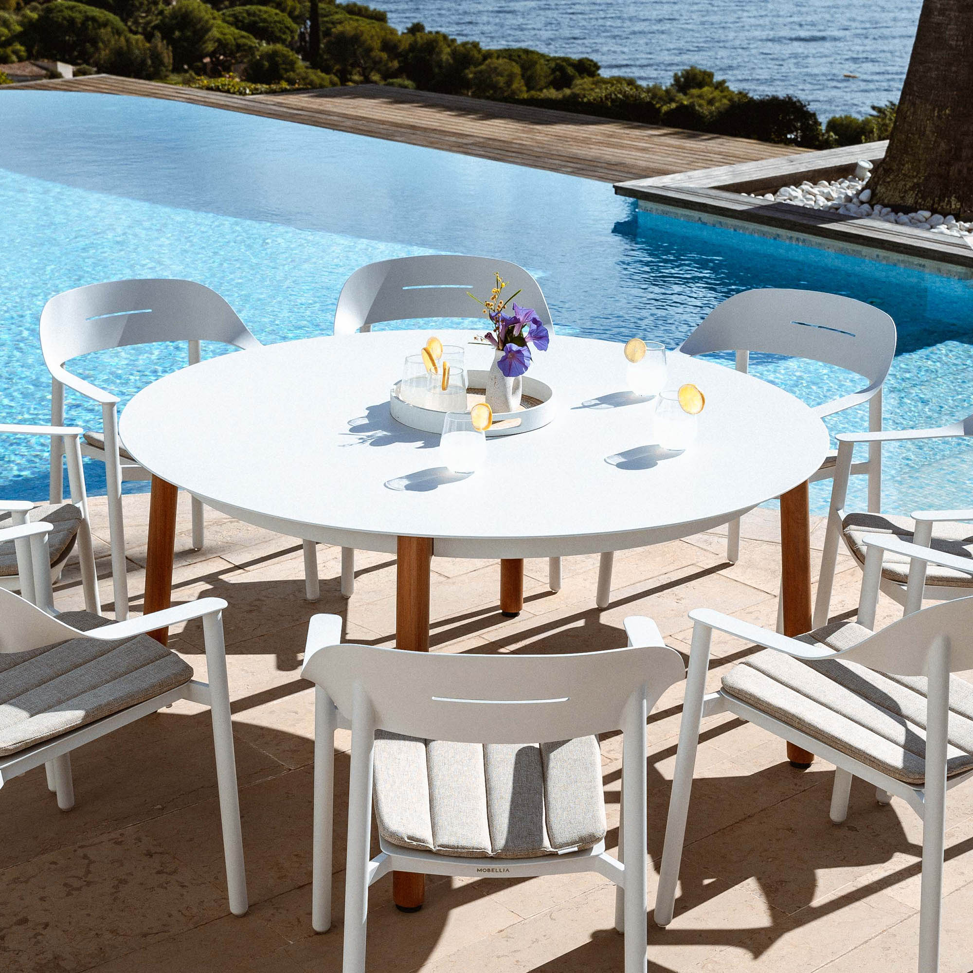 Table de jardin ronde 8 places Monte Carlo en aluminium ( D149 cm  ) - Image 3